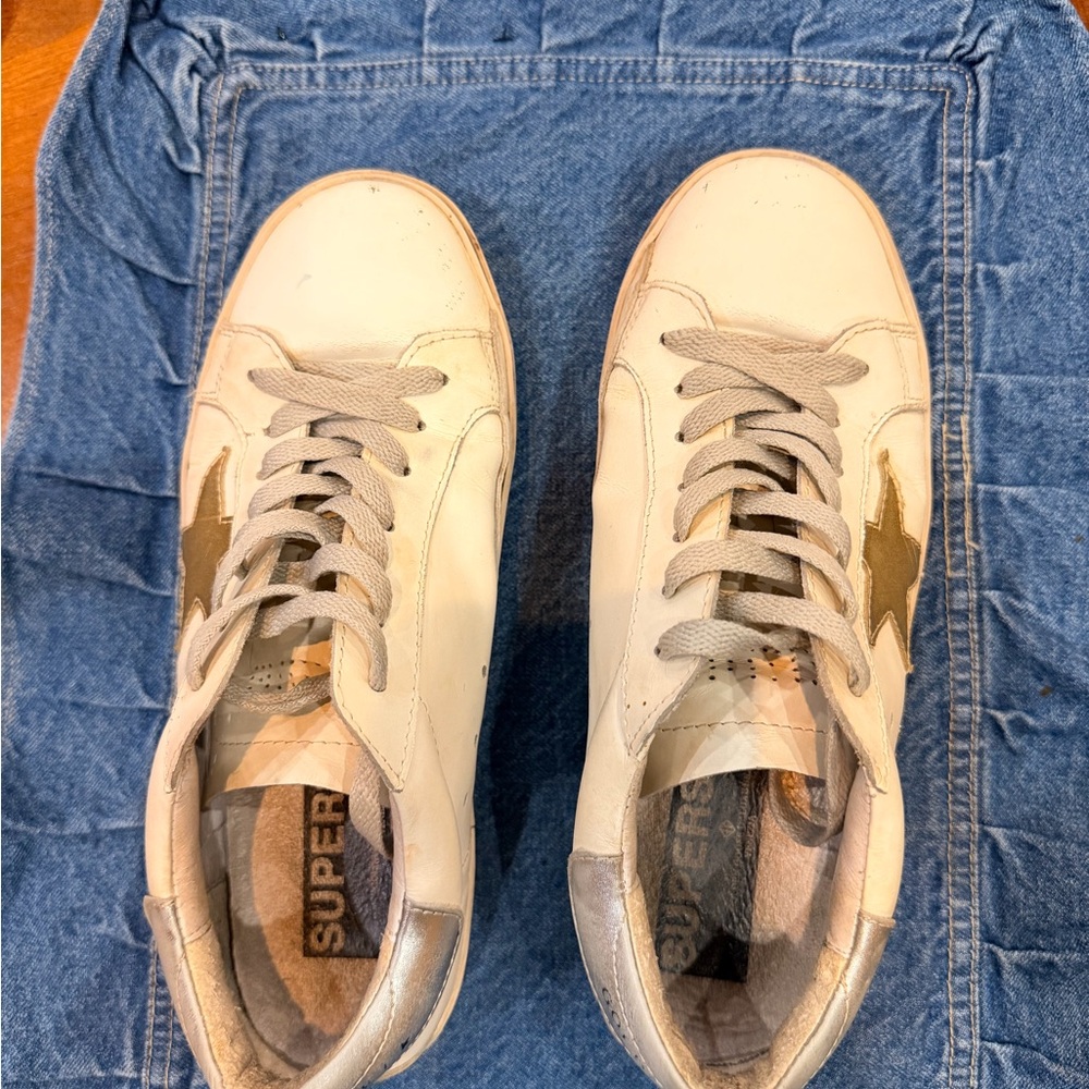 Golden Goose White Leather Sneakers with Gold Star - Picture 3 of 4